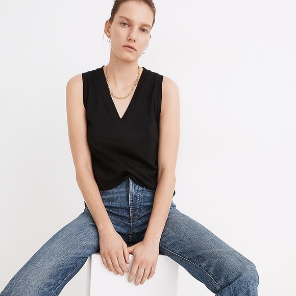 Madewell Tops - Madewell Whisper Cotton V-Neck Tank MD045